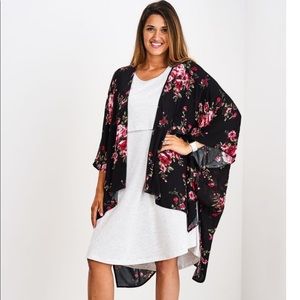 Latched Mama Nursing Kimono top